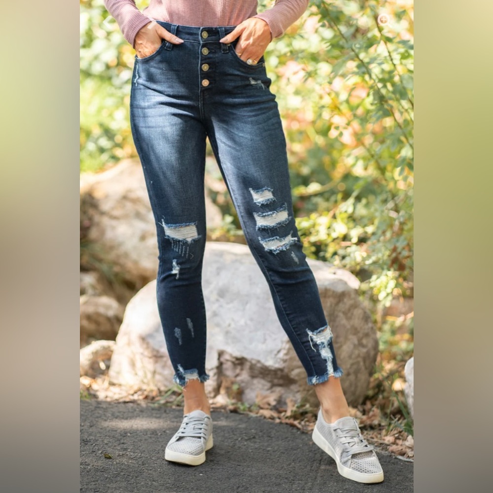 Like new KanCan Jeans!